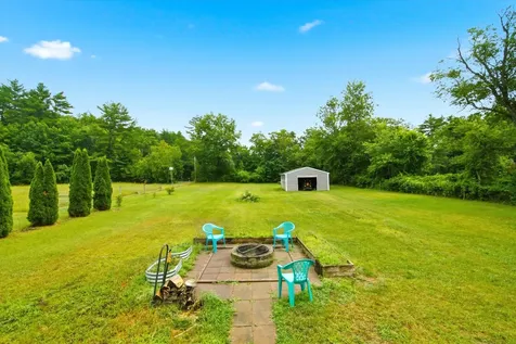 4 Memory Lane Loudon NH 03307