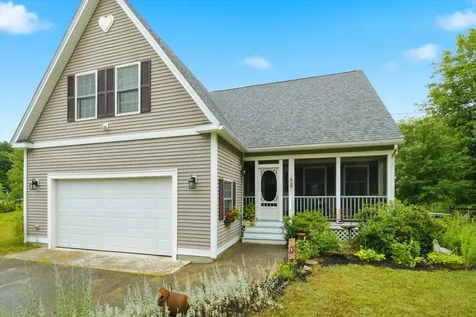 4 Memory Lane Loudon NH 03307