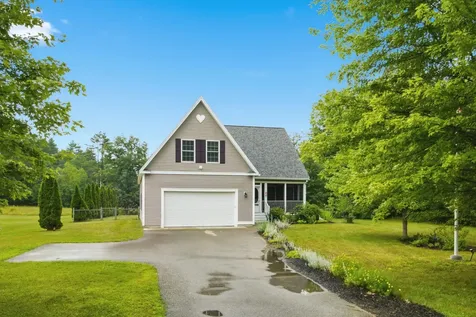 4 Memory Lane Loudon NH 03307