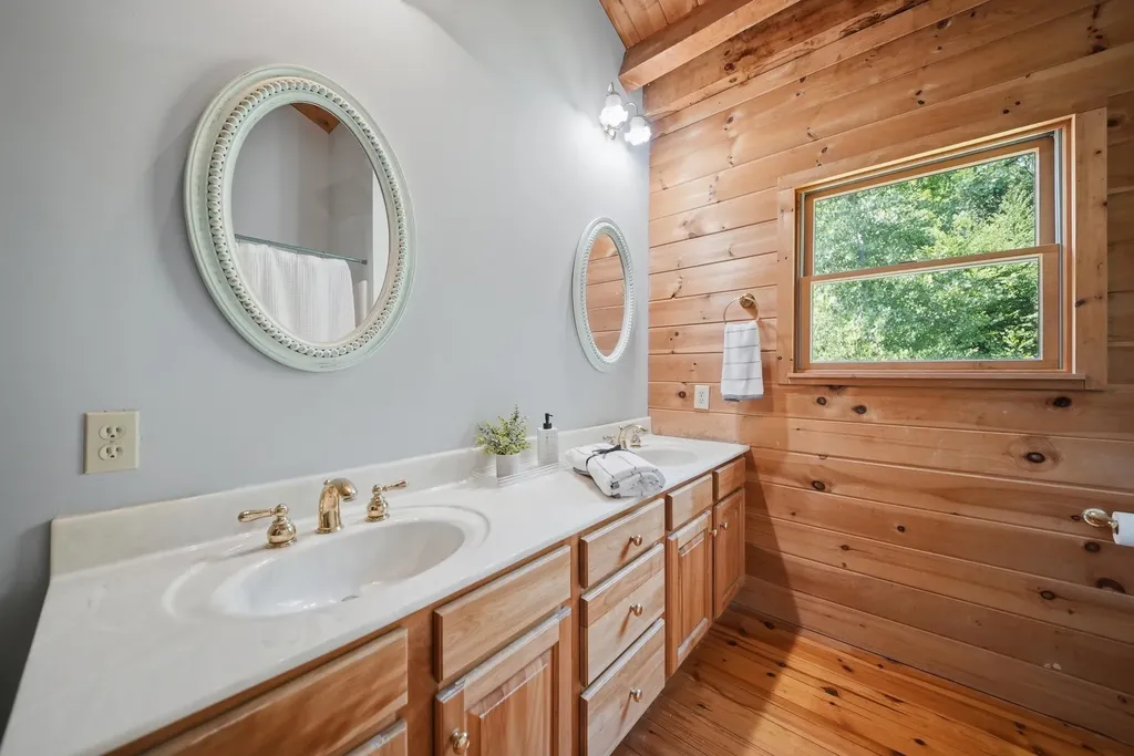 120 North Shore Road Derry NH 03038