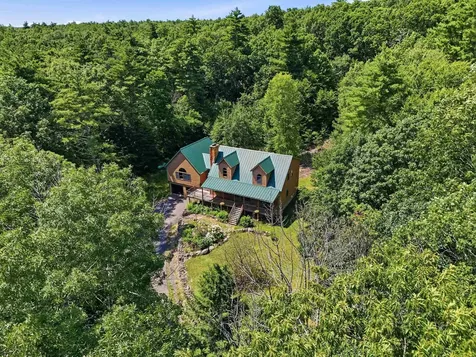 120 North Shore Road Derry NH 03038