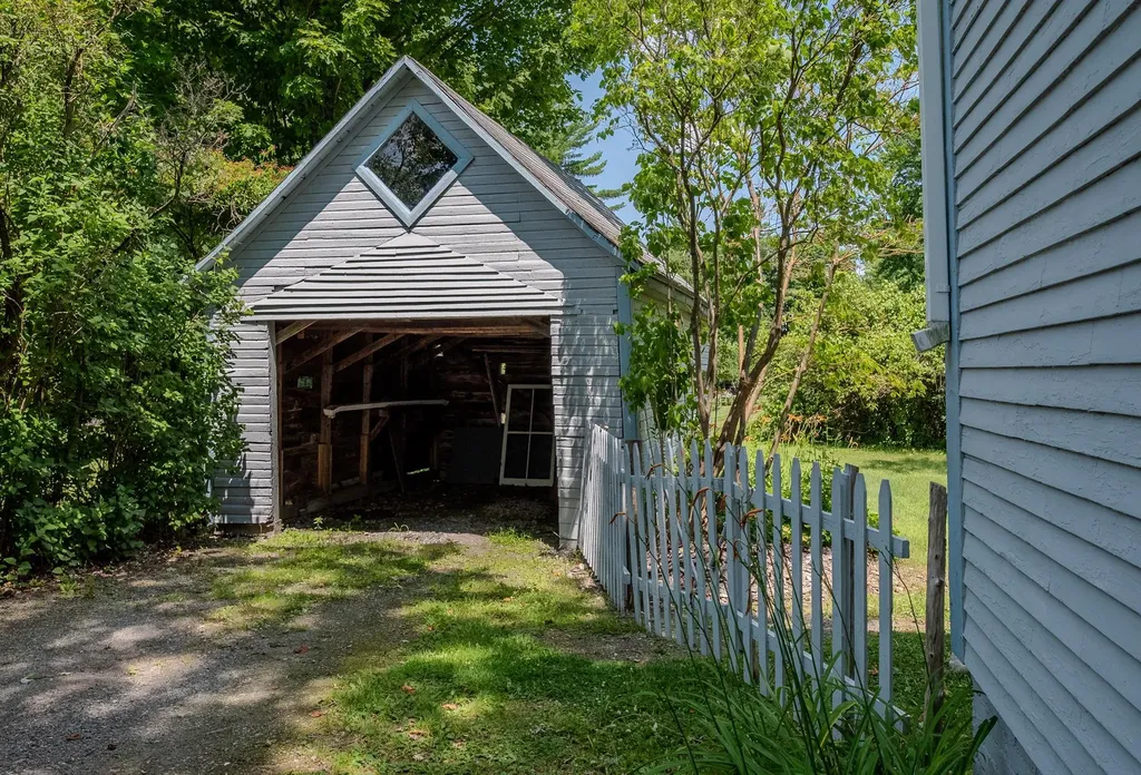 515 Washington Highway Morristown VT 05661
