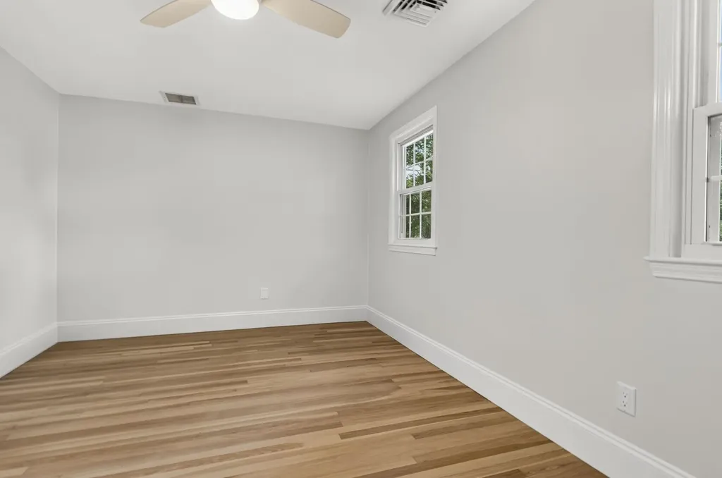 91 Carolan Avenue Hampton NH 03842