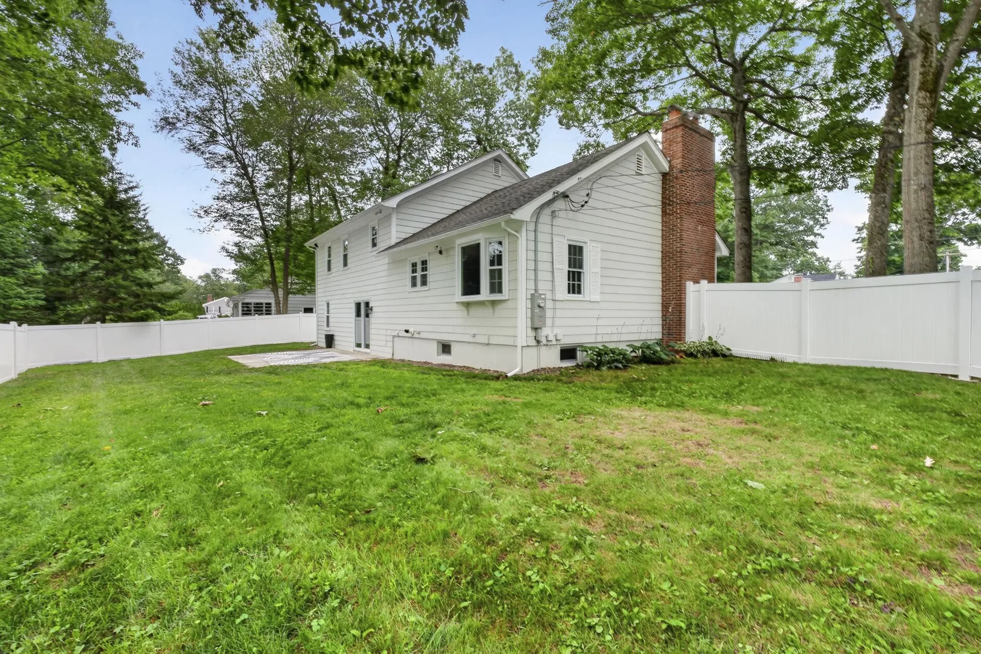 91 Carolan Avenue Hampton NH 03842