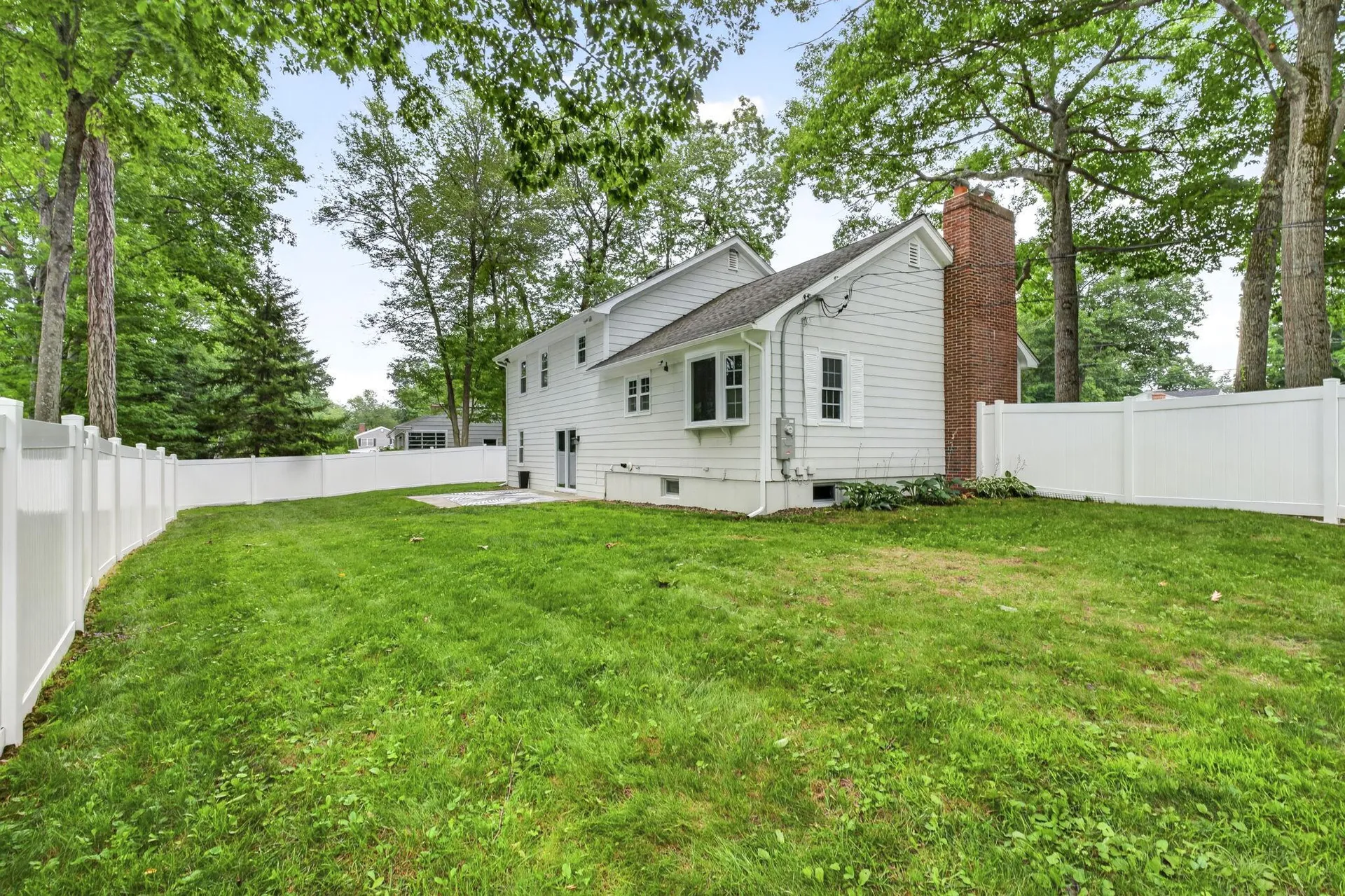 91 Carolan Avenue Hampton NH 03842