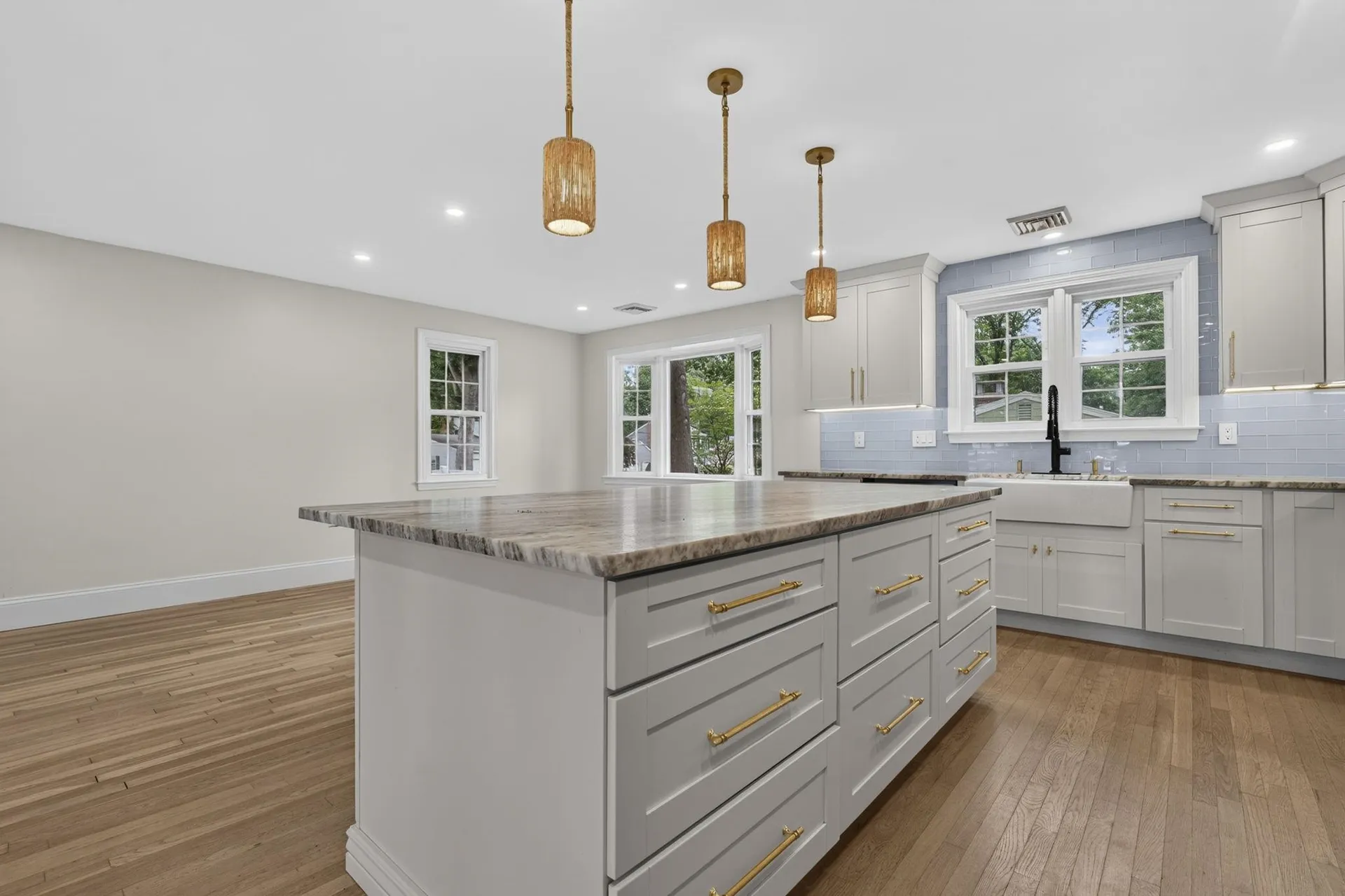 91 Carolan Avenue Hampton NH 03842