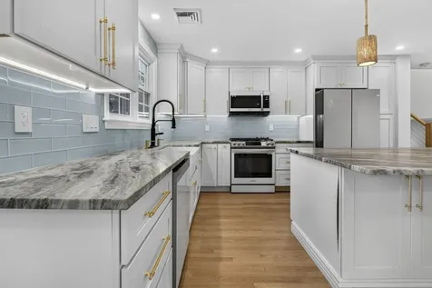 91 Carolan Avenue Hampton NH 03842