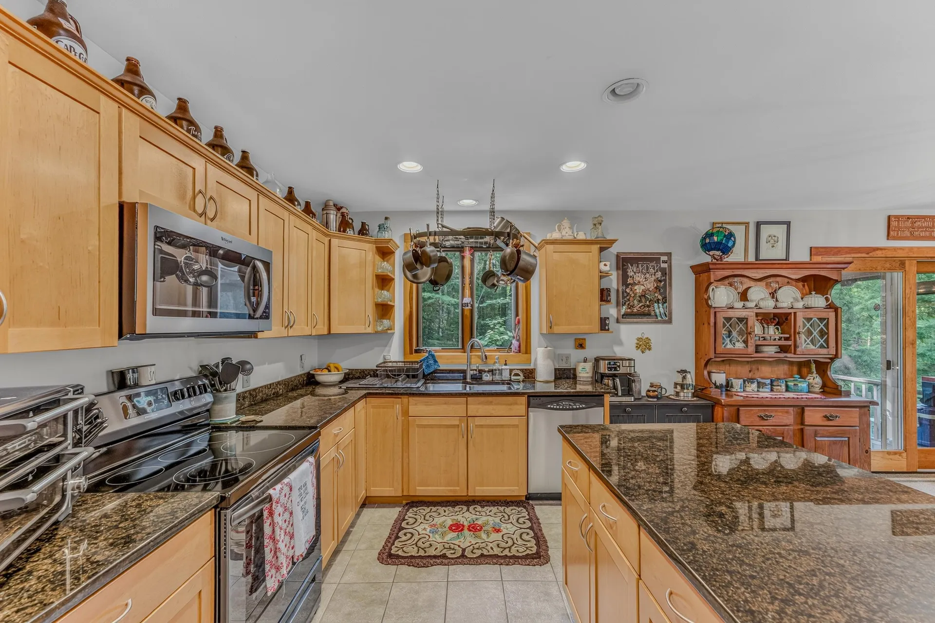 18 Armsby Circle Campton NH 03223