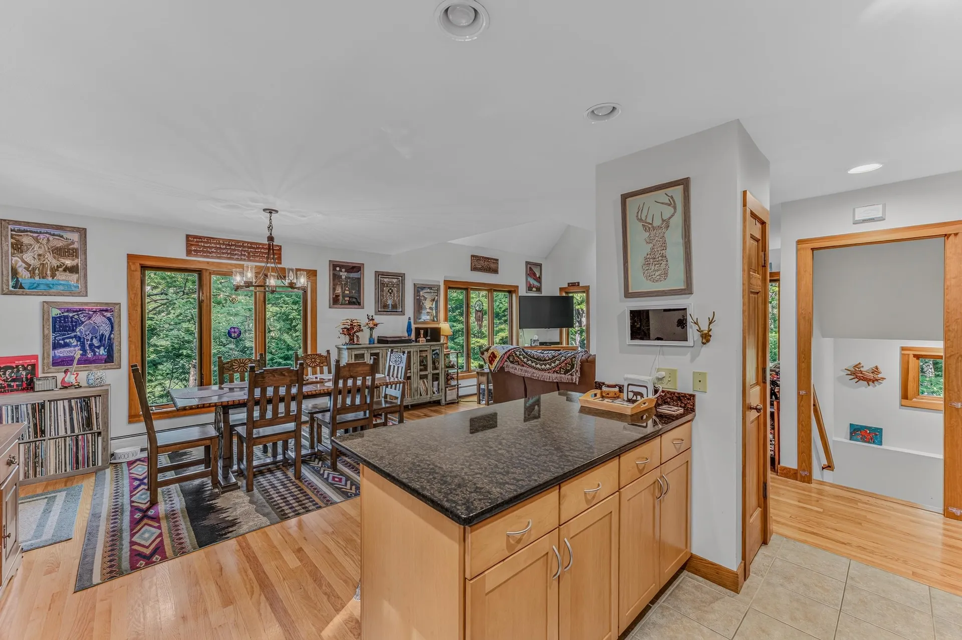 18 Armsby Circle Campton NH 03223