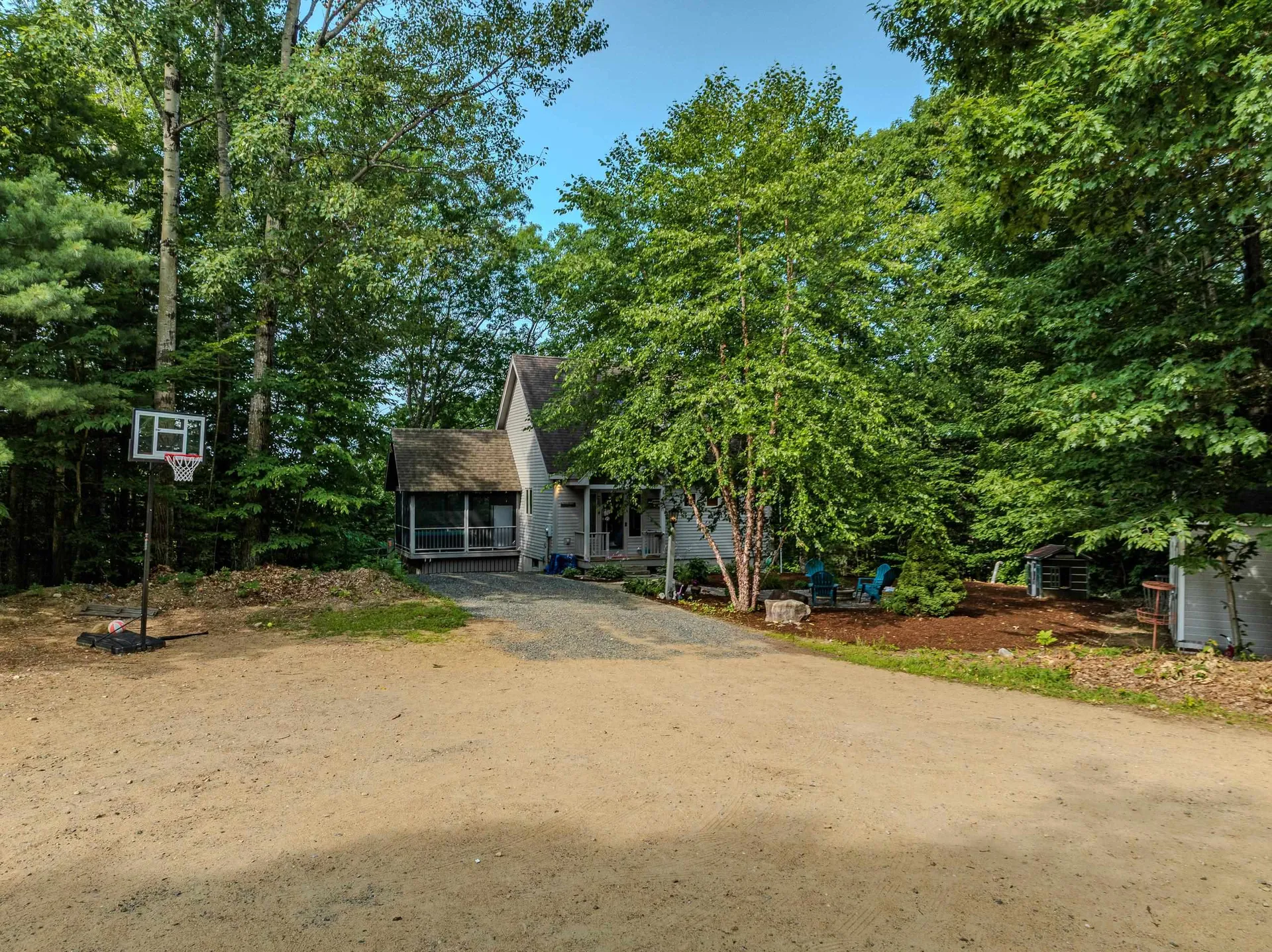 18 Armsby Circle Campton NH 03223
