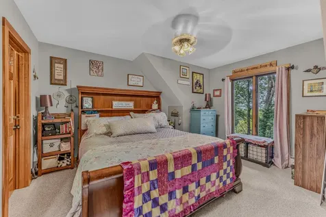 18 Armsby Circle Campton NH 03223