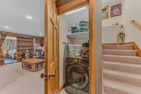 18 Armsby Circle Campton NH 03223