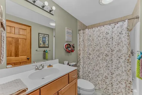 18 Armsby Circle Campton NH 03223