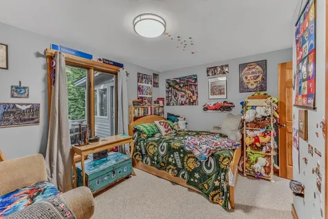 18 Armsby Circle Campton NH 03223