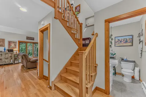 18 Armsby Circle Campton NH 03223
