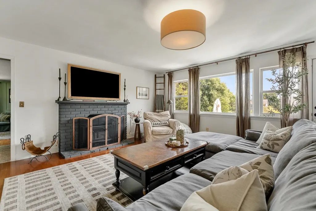 1450 Hinesburg Road South Burlington VT 05403