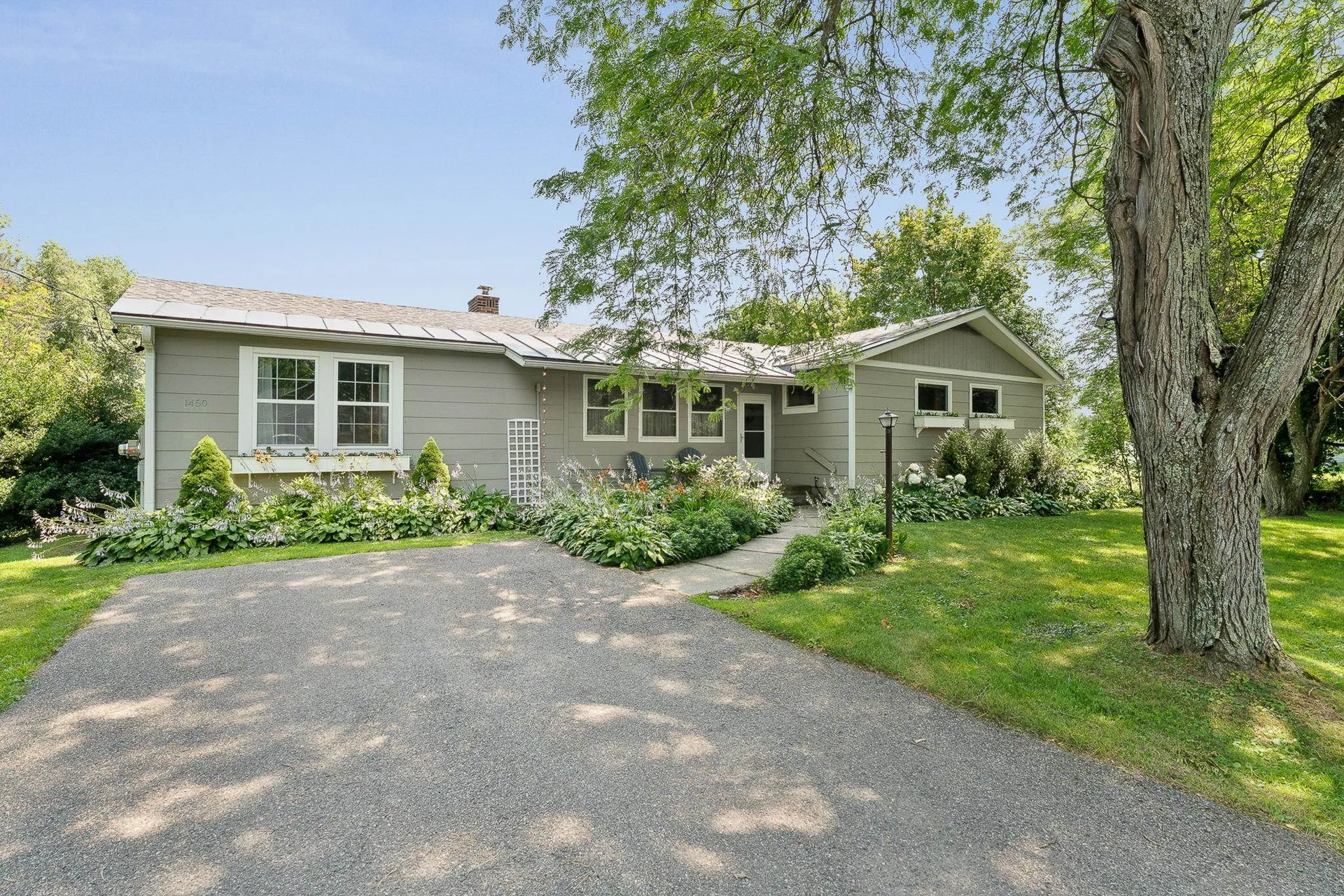 1450 Hinesburg Road South Burlington VT 05403