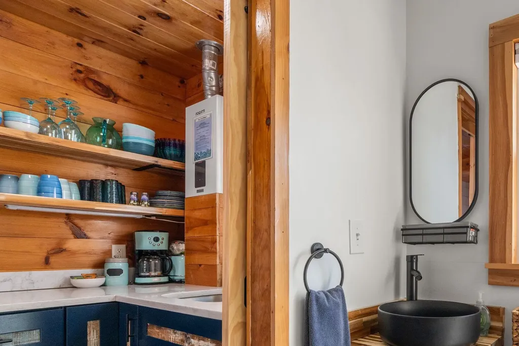 16 Riverview Terrace Hampton NH 03842