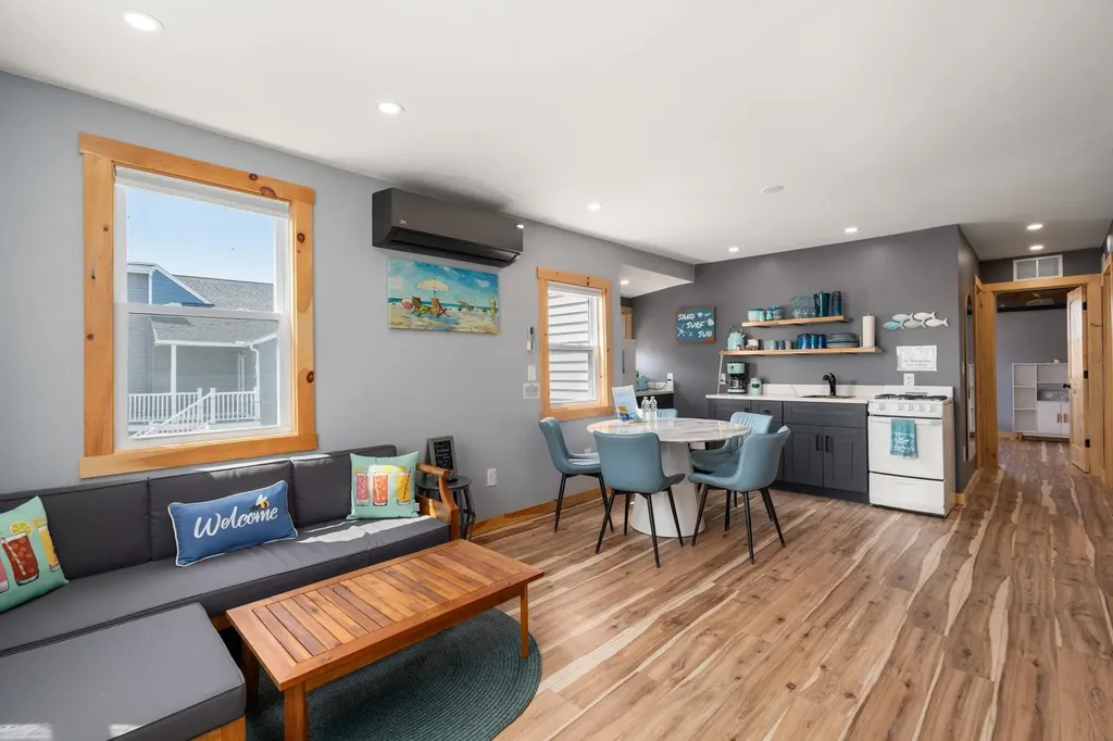 16 Riverview Terrace Hampton NH 03842