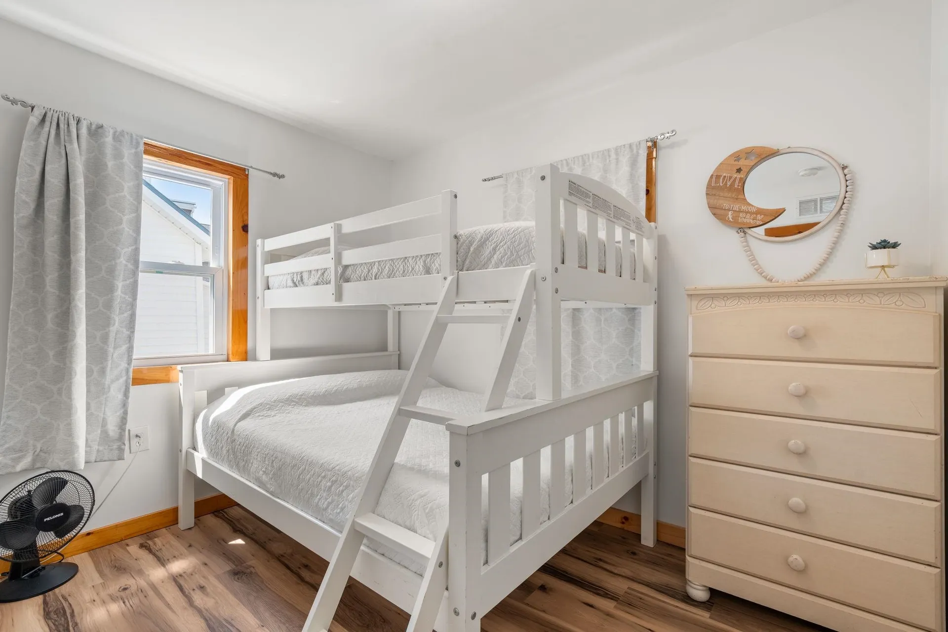 16 Riverview Terrace Hampton NH 03842