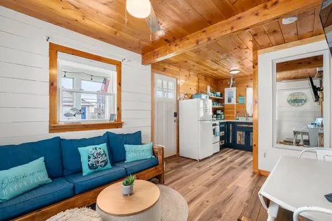 16 Riverview Terrace Hampton NH 03842