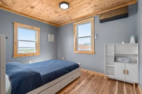 16 Riverview Terrace Hampton NH 03842