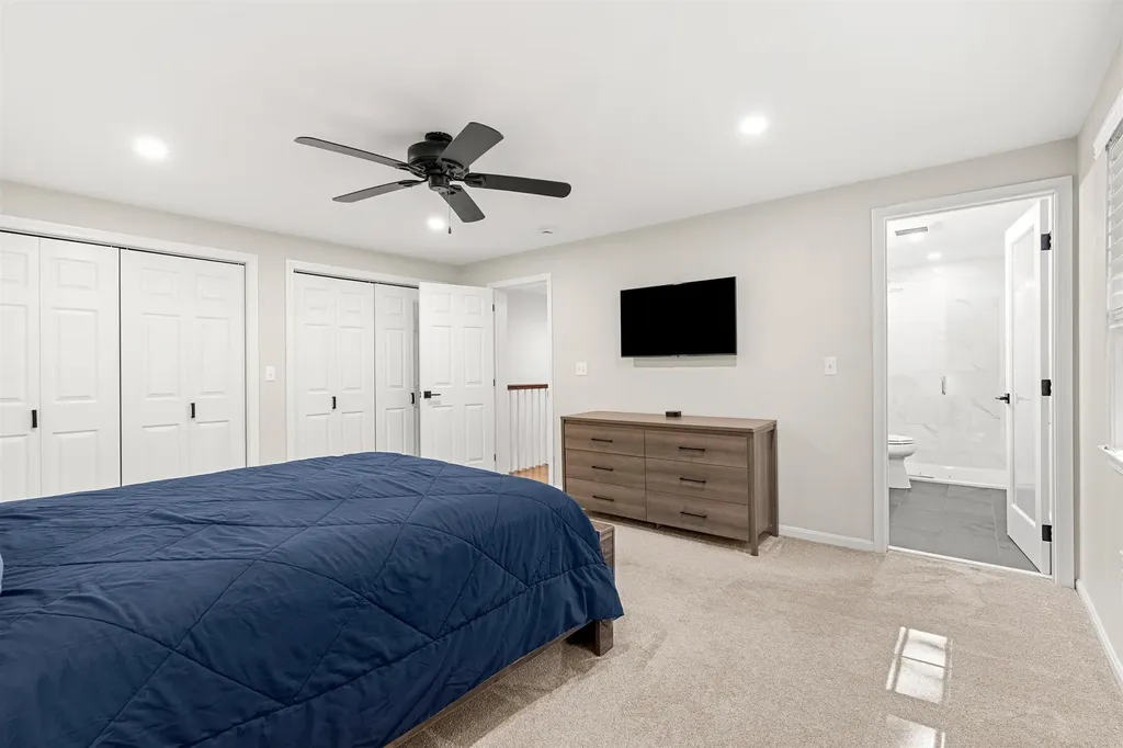 21 Foxglove Court Nashua NH 03062