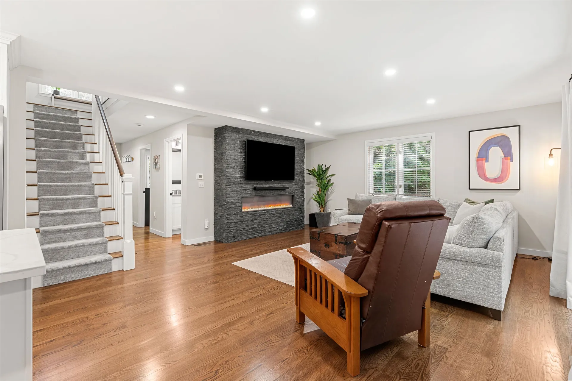 21 Foxglove Court Nashua NH 03062