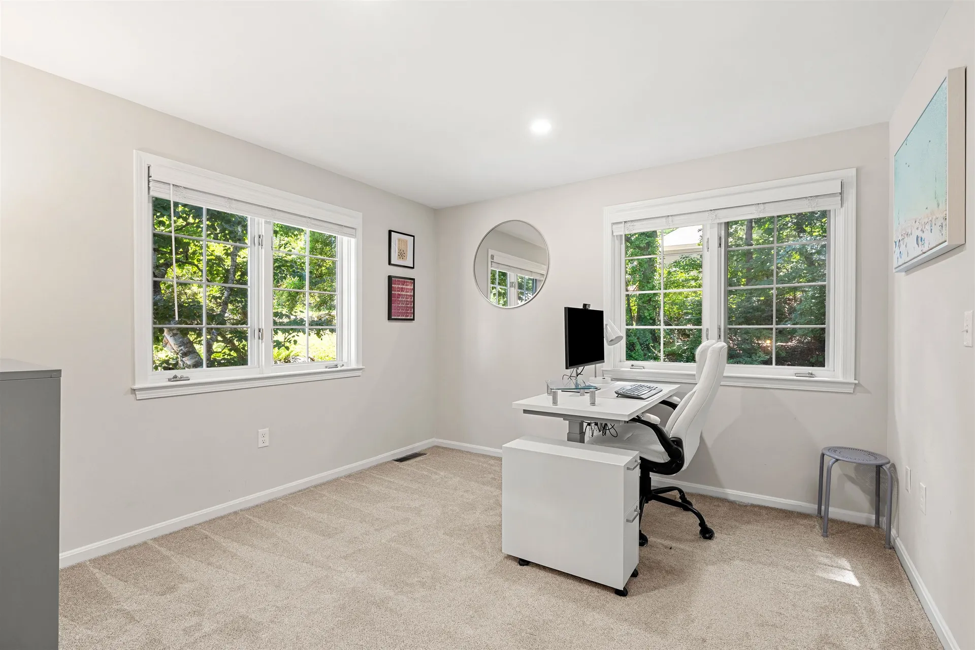 21 Foxglove Court Nashua NH 03062
