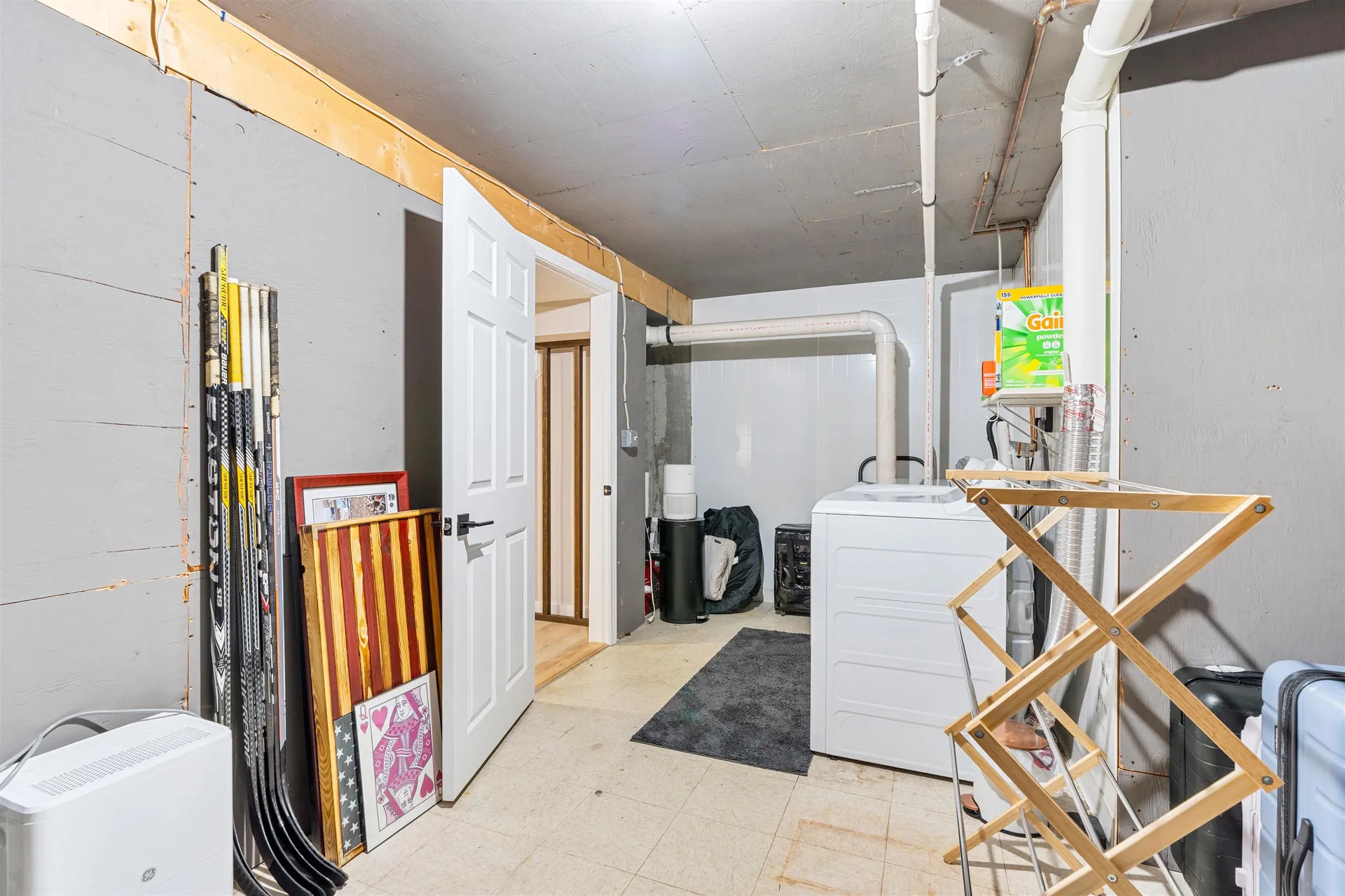 21 Foxglove Court Nashua NH 03062