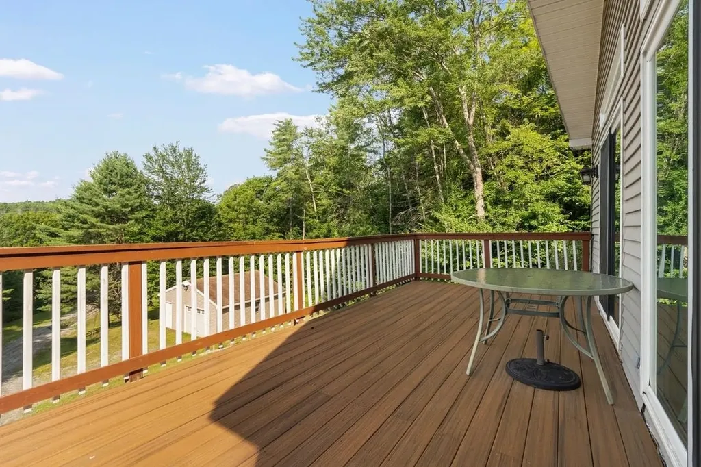 104 Bouldervale Road Croydon NH 03773