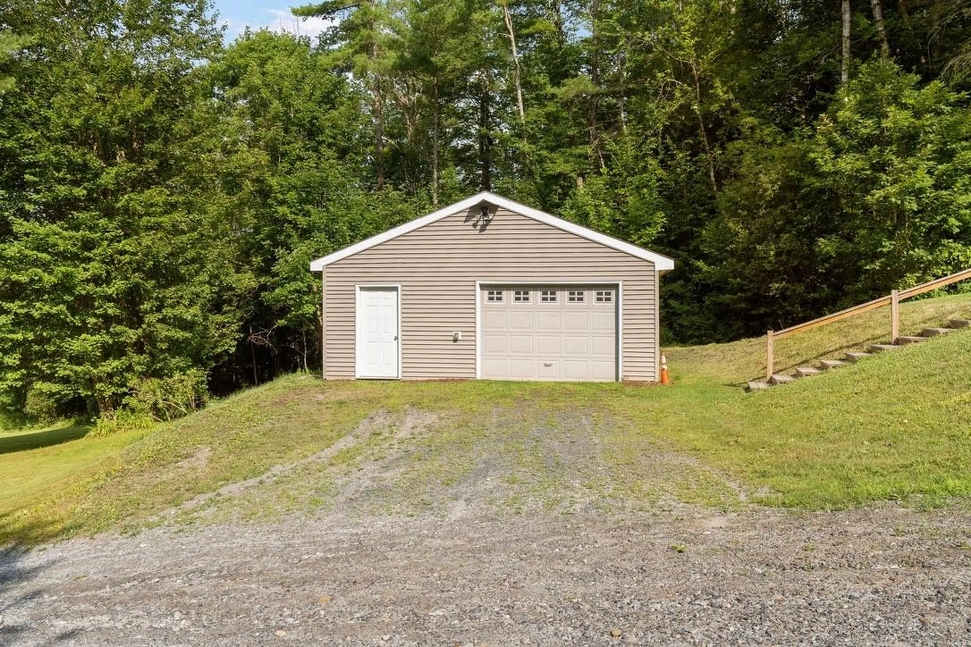 104 Bouldervale Road Croydon NH 03773
