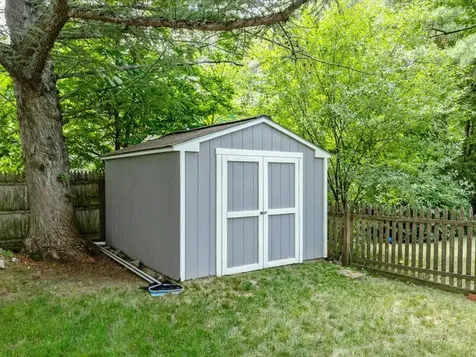 8 Brownell Drive Essex Junction VT 05452