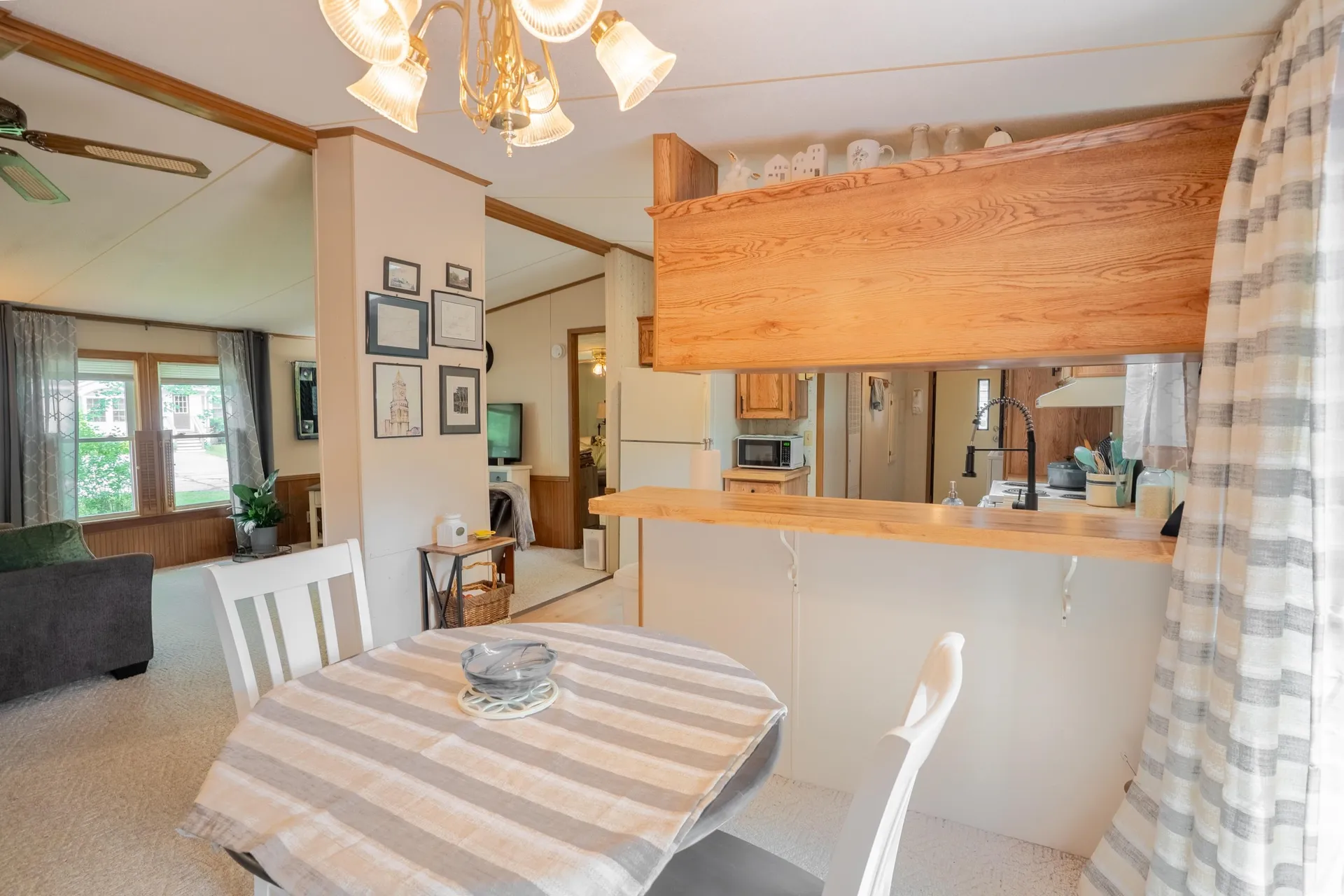 12 York Court Rochester NH 03868