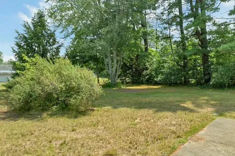 28 Salmon Falls Road Rochester NH 03868