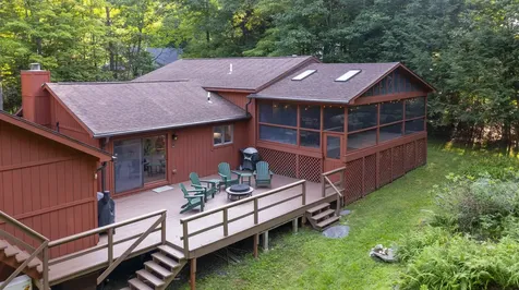 829 Baker Turn Hartford VT 05059