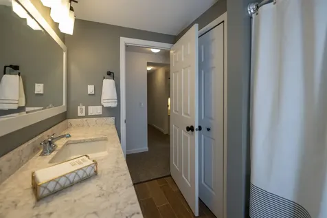 829 Baker Turn Hartford VT 05059