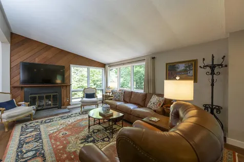 829 Baker Turn Hartford VT 05059