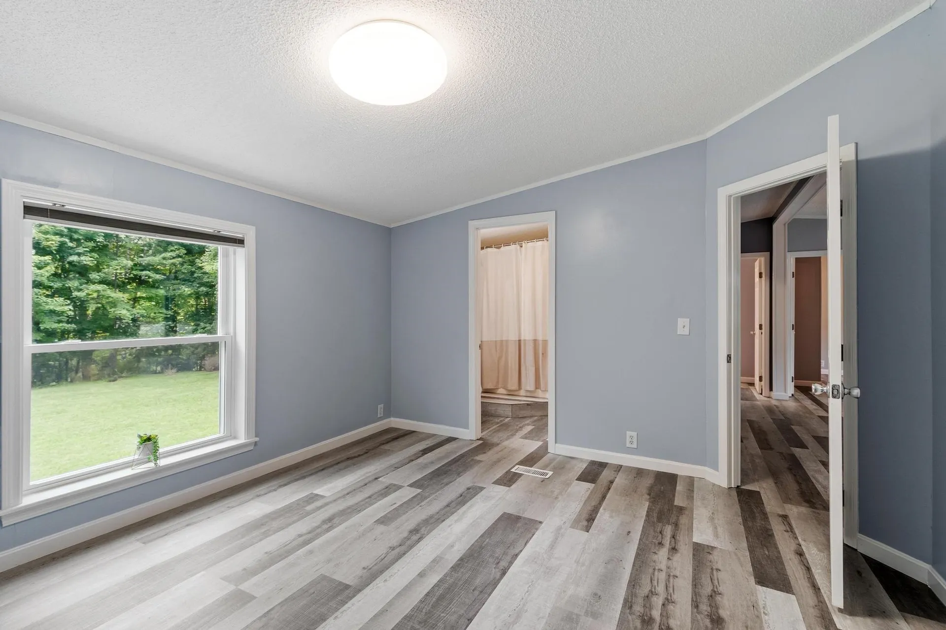 26 Country Lane Fremont NH 03044