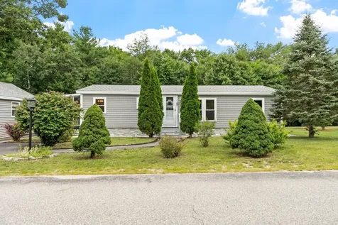 26 Country Lane Fremont NH 03044