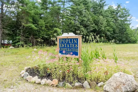 26 Country Lane Fremont NH 03044
