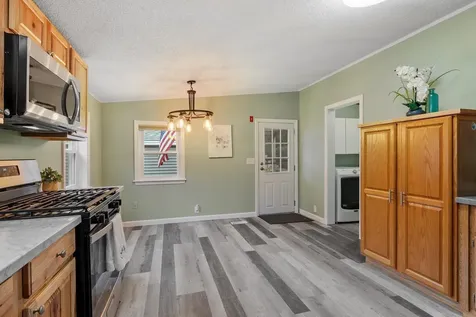 26 Country Lane Fremont NH 03044