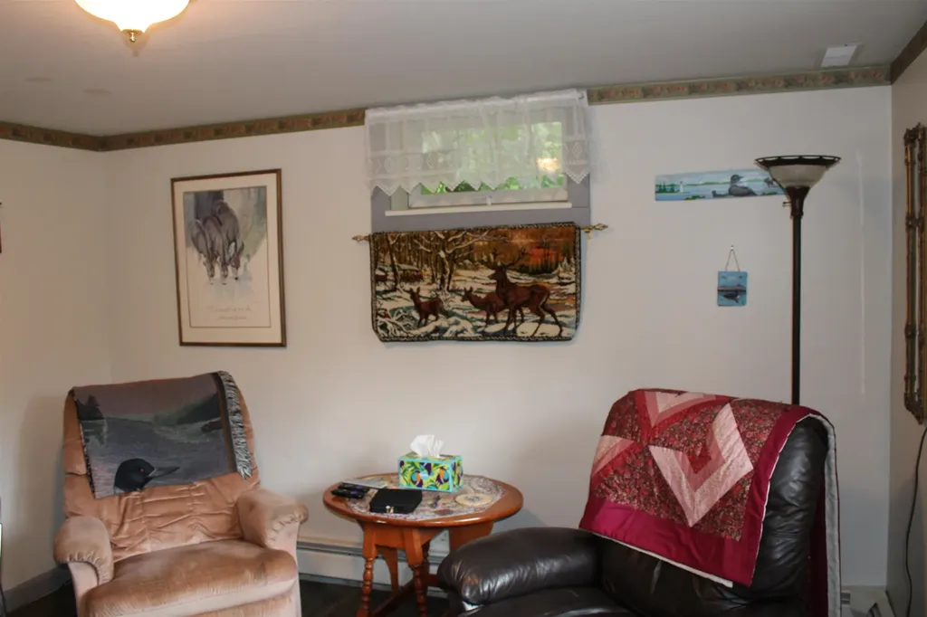 8 Holly Heights Whitefield NH 03598
