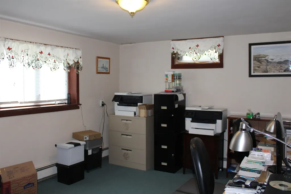 8 Holly Heights Whitefield NH 03598