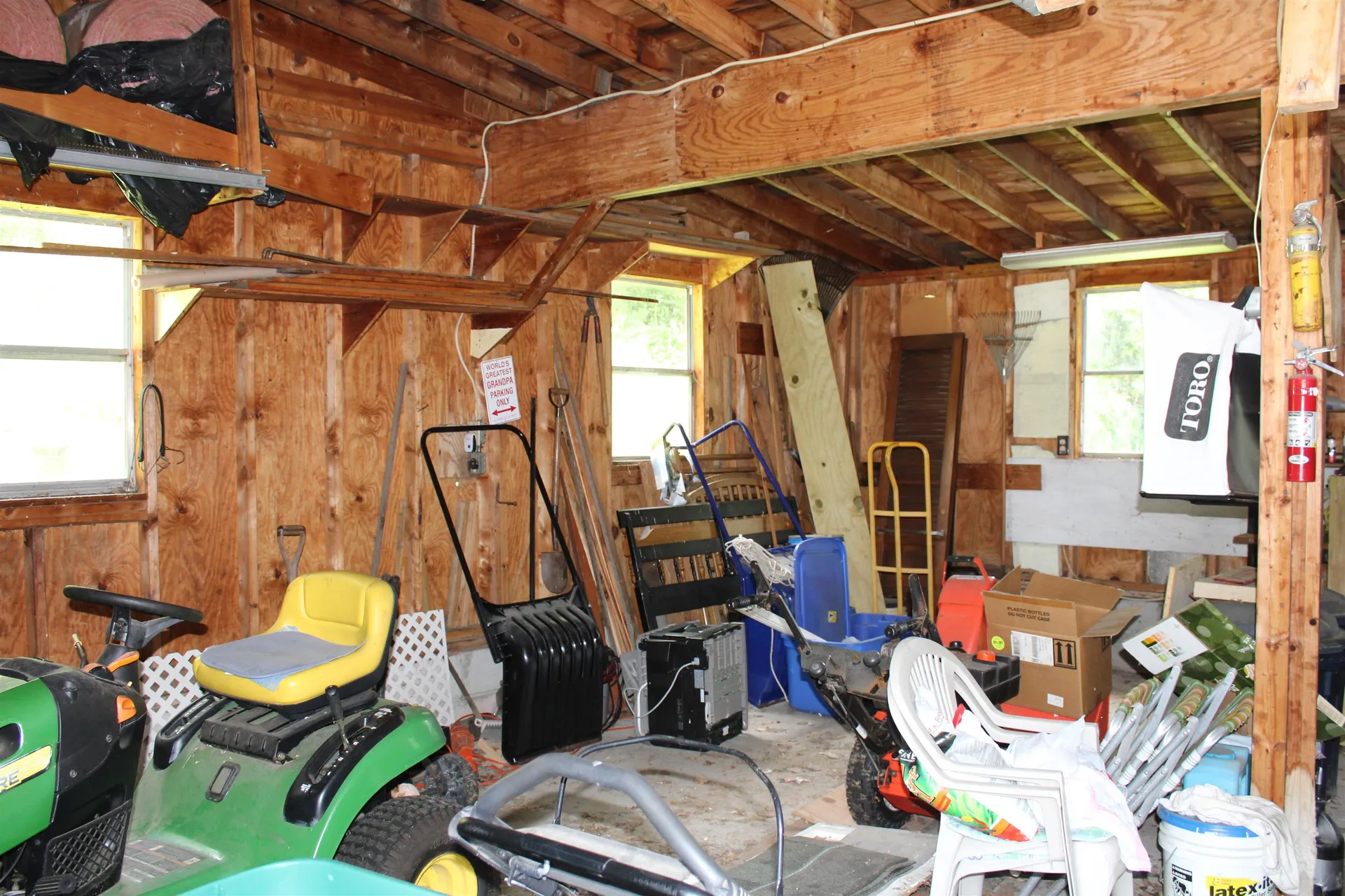 8 Holly Heights Whitefield NH 03598