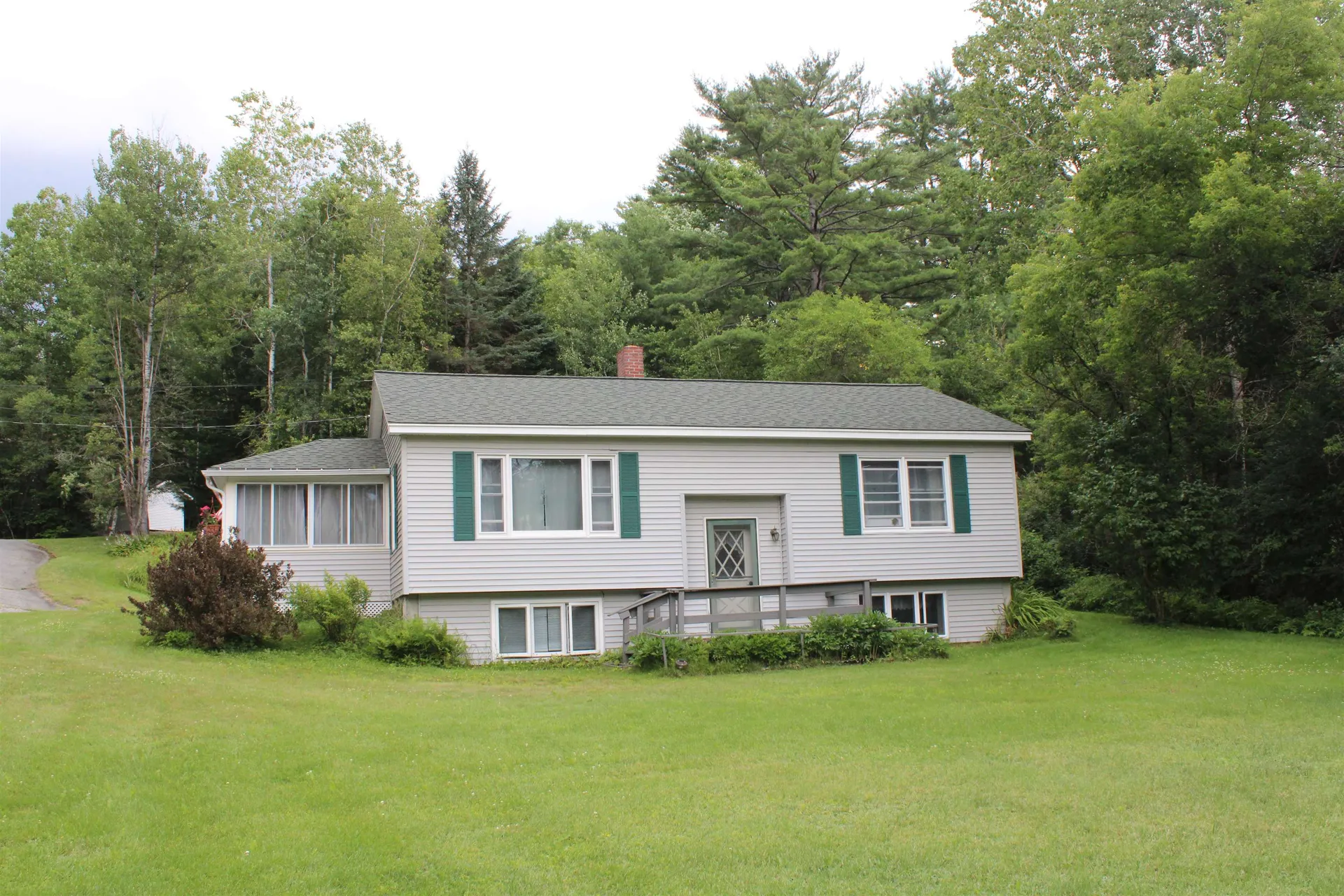 8 Holly Heights Whitefield NH 03598