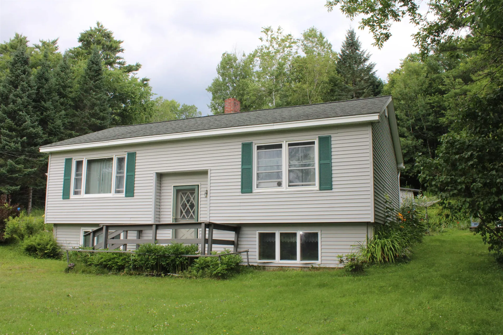 8 Holly Heights Whitefield NH 03598