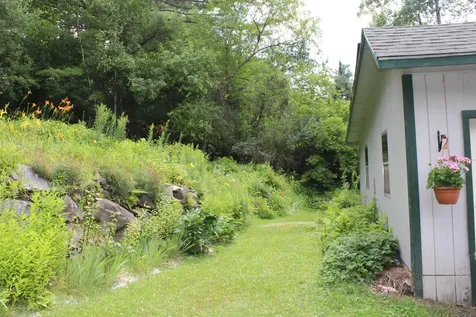 8 Holly Heights Whitefield NH 03598