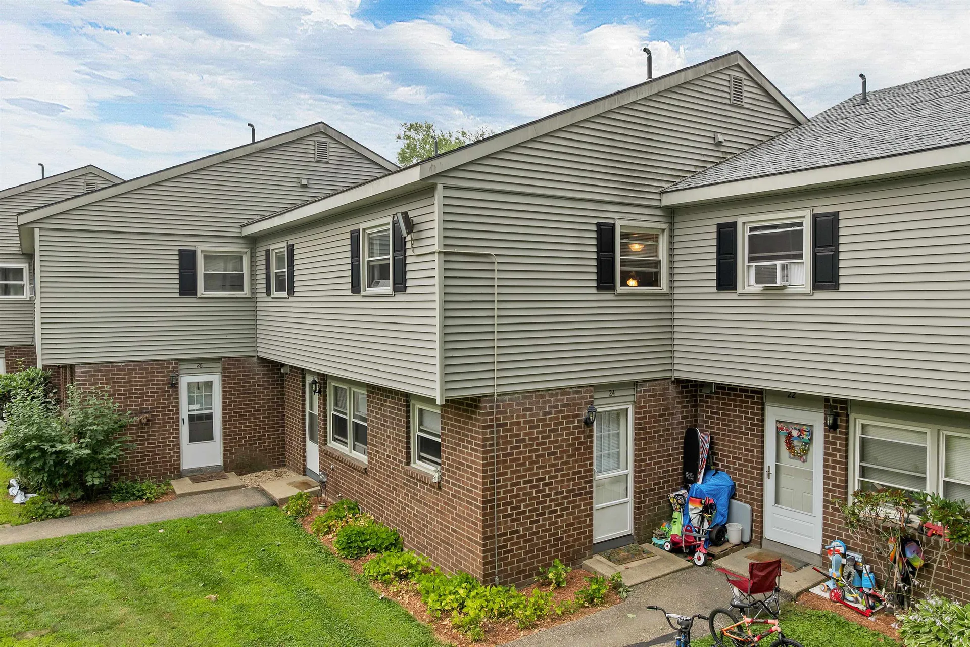 139 S. Main Street Laconia NH 03246