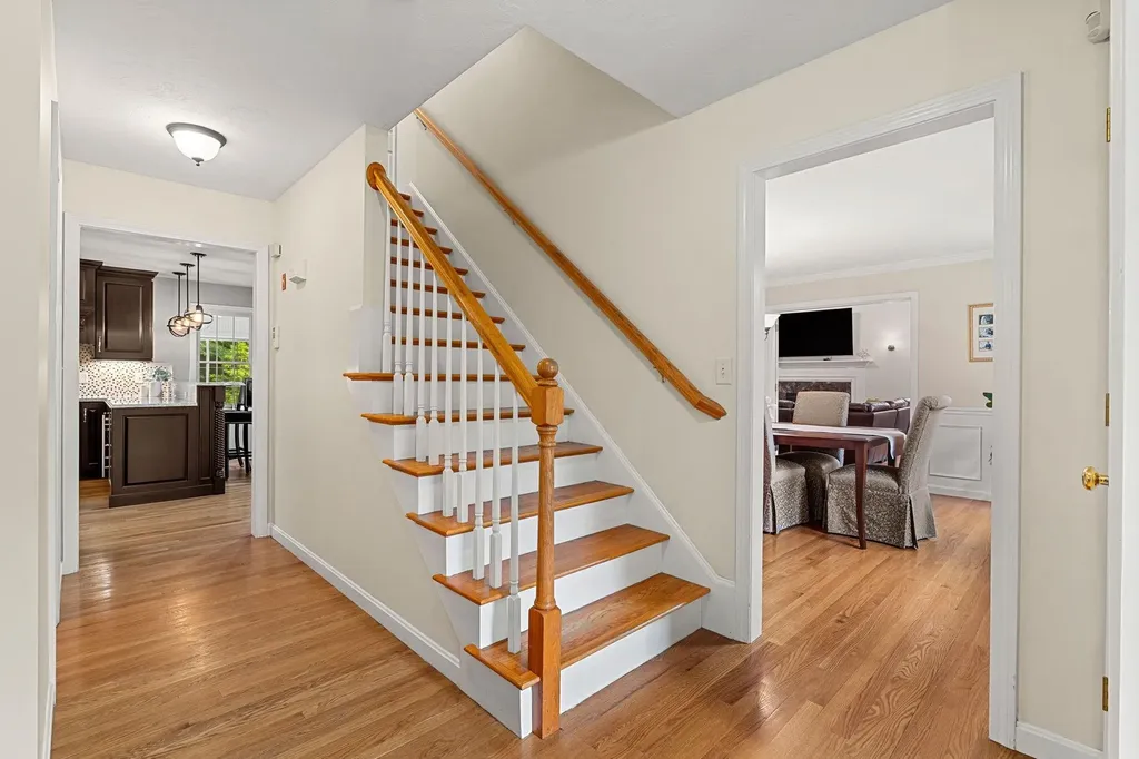 32 Hobart Hill Road Brookline NH 03033